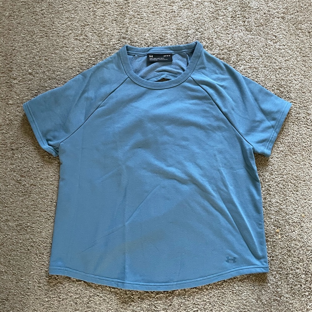 Under Armour sweatshirt short sleeves
